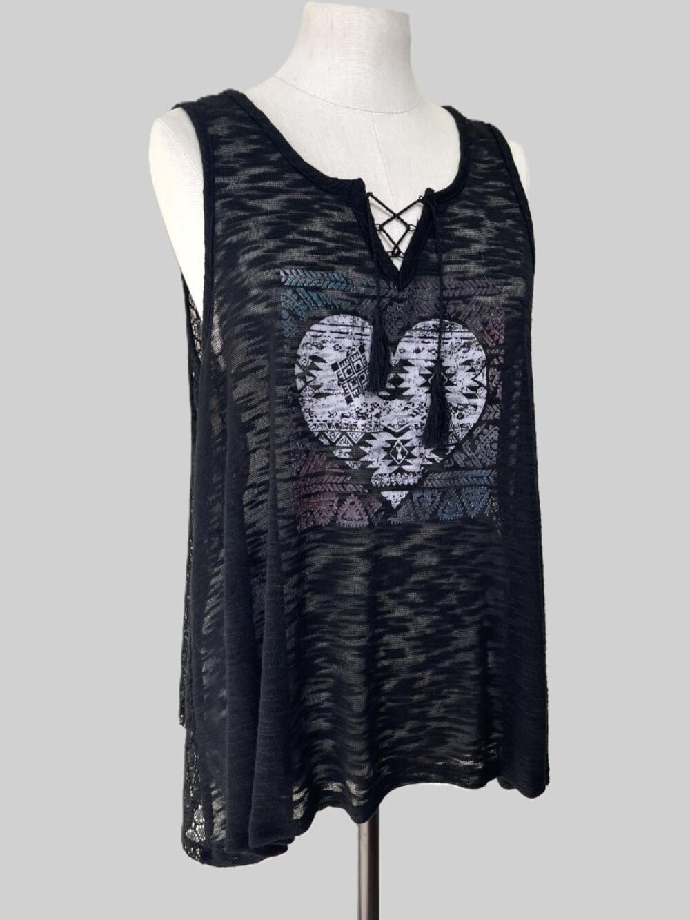 No Boundaries Black Sheer Graphic Tank Top – XL (15–17)